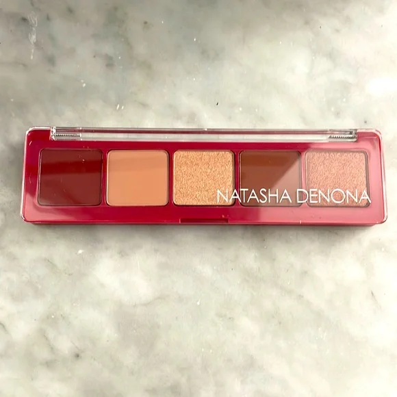 👁 NWT Natasha Denona CUPID eyeshadow pallette - Picture 1 of 3